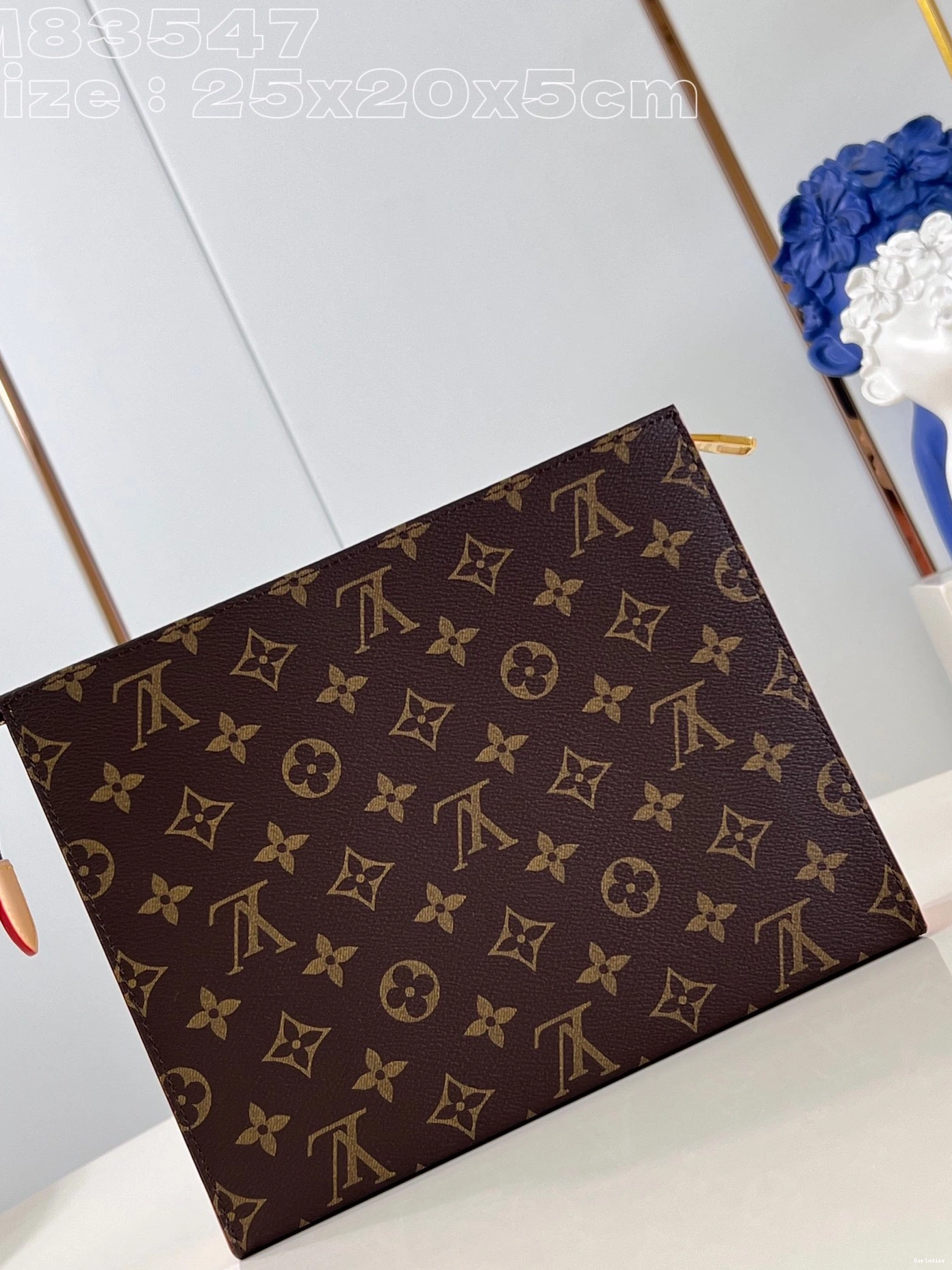 Repzbay Toilette-25*20*5.5cm VUITTON LOUIS Poche 0723
